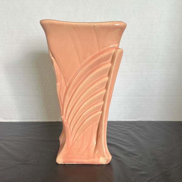 McCoy vintage pottery vase - Picture 1 of 7